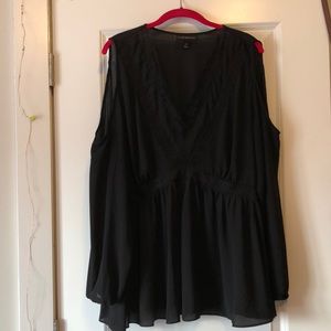 Black v neck cold shoulder